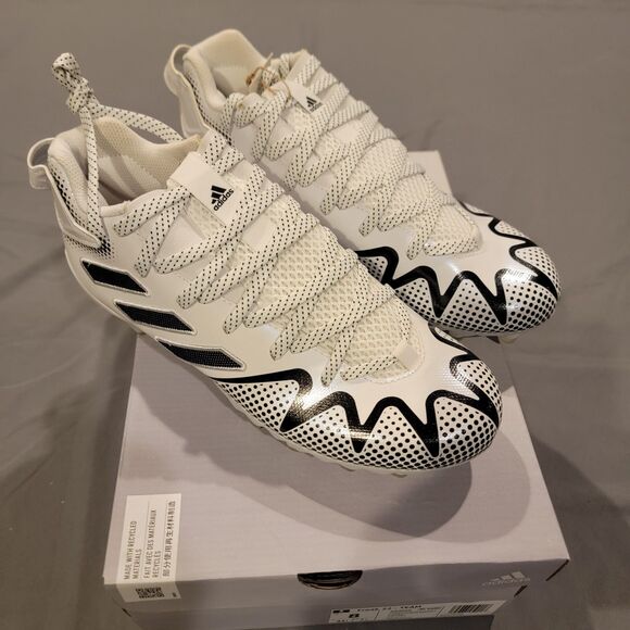 (SZ 8) Adidas Freak 22 Team Football Cleats White Black GX4066 Men’s N.I.B - Picture 1 of 6